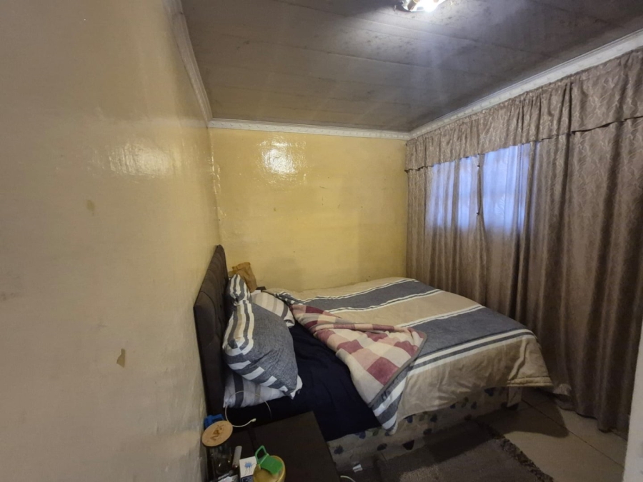 2 Bedroom Property for Sale in New Brighton Eastern Cape